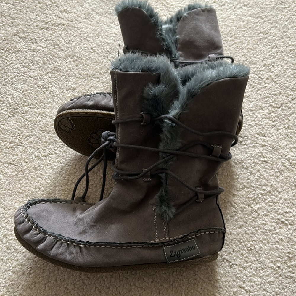 Zigi soho moccasin boots